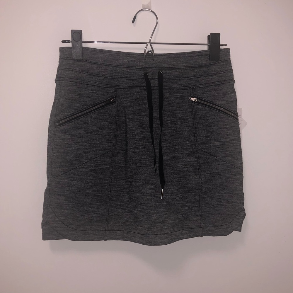 Athleta Skirt